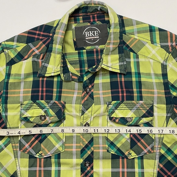 BKE Men's Short Sleeve Green/Orange/White Plaid Shirt Standard Fit Size M - Picture 11 of 12